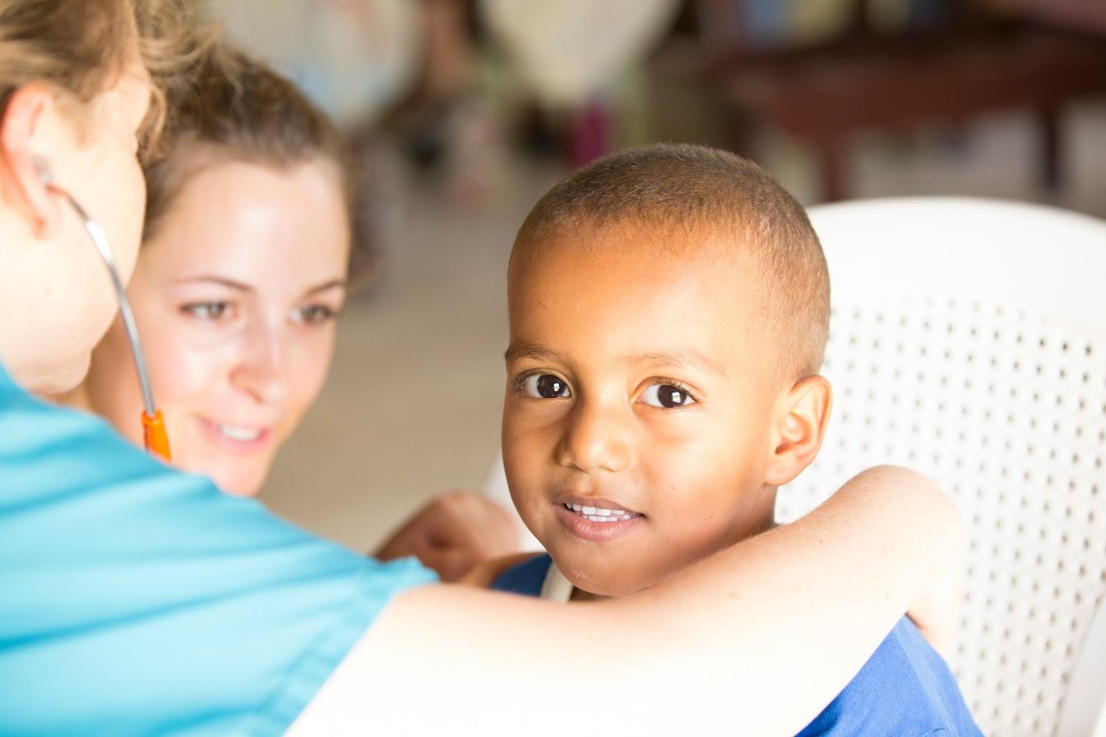 Bring Life Saving Healthcare to 1000+ Dominicans