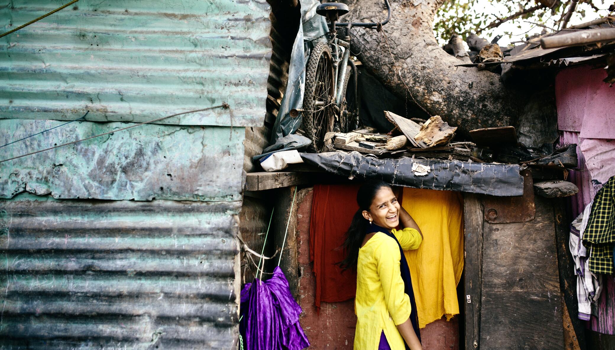Education for 100 street children in India
