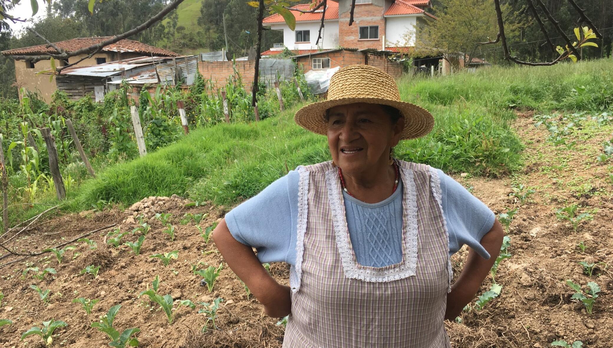 Empower Ecuadorian Women to Elevate Communities