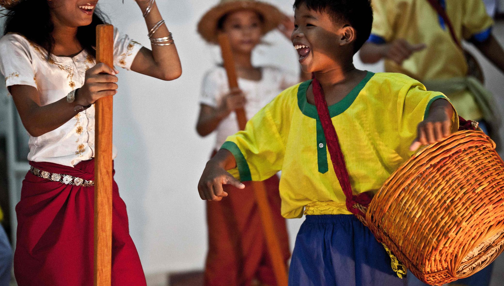Free Arts Training for 150 Children in Cambodia