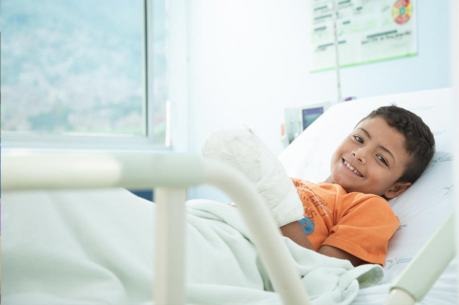 Give health to 60,000 sick children in Colombia
