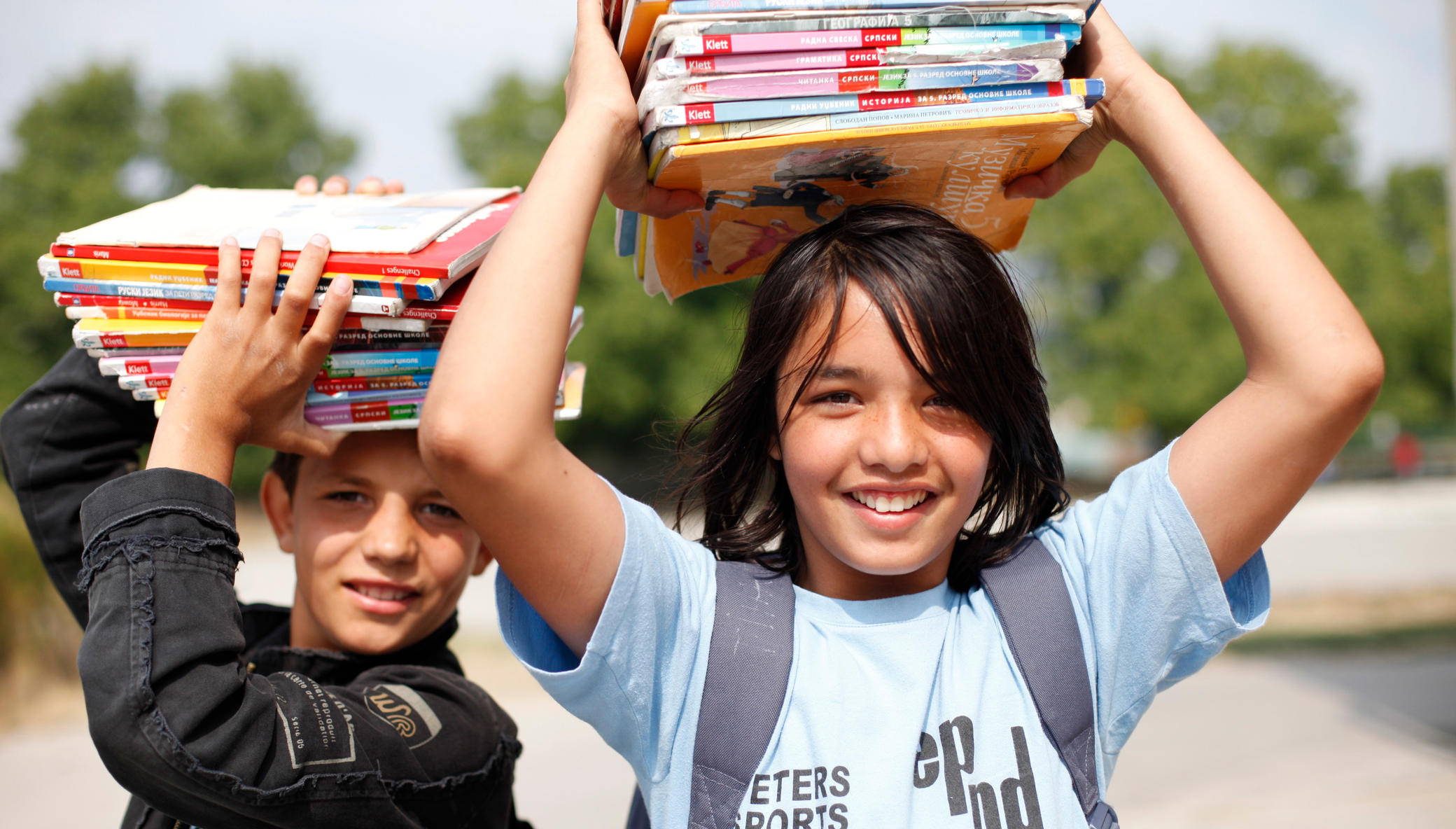 Give refugee children in Serbia hope for education