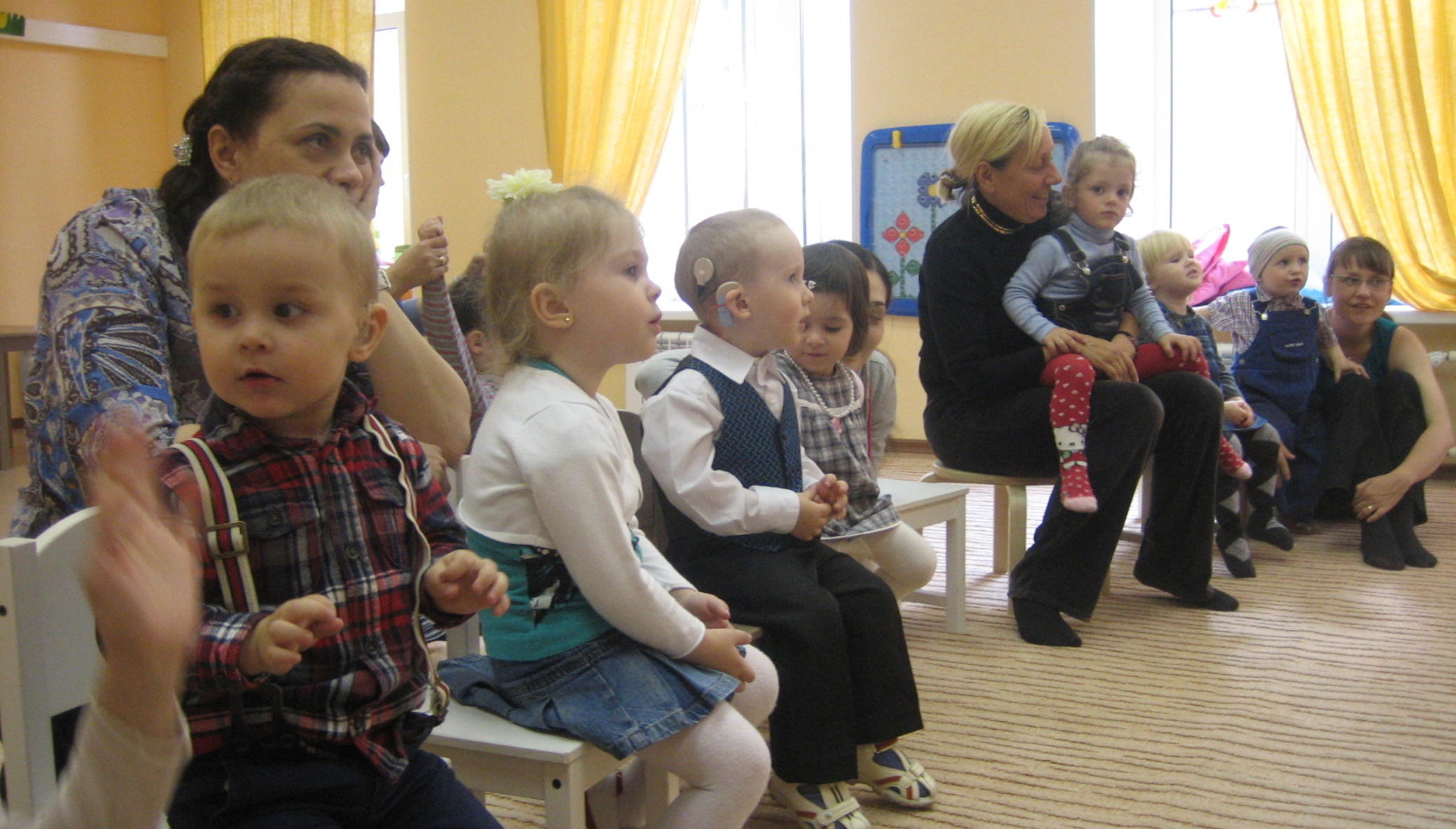 Help 30 Russian kids with hearing loss communicate