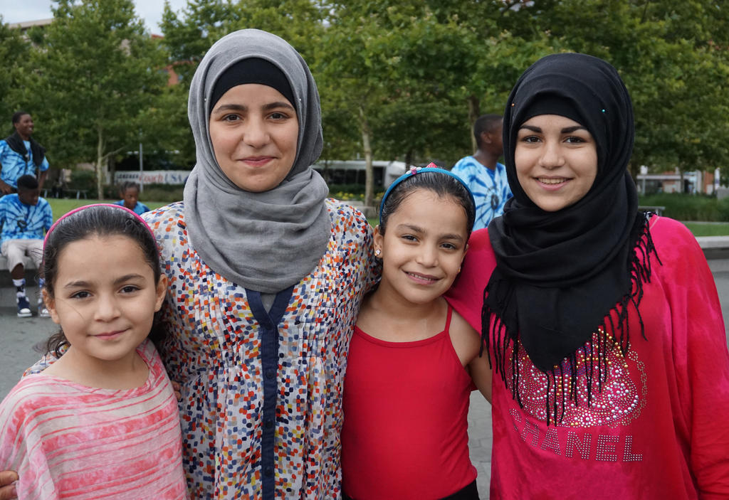 Help Refugees at Risk in the U.S.