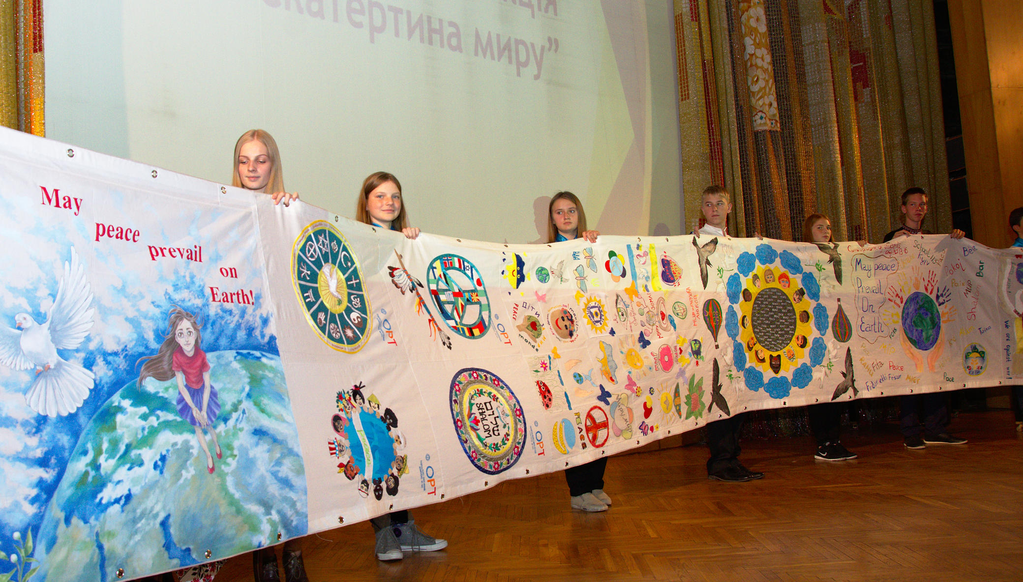 Peace School for 1000 Ukrainian youth