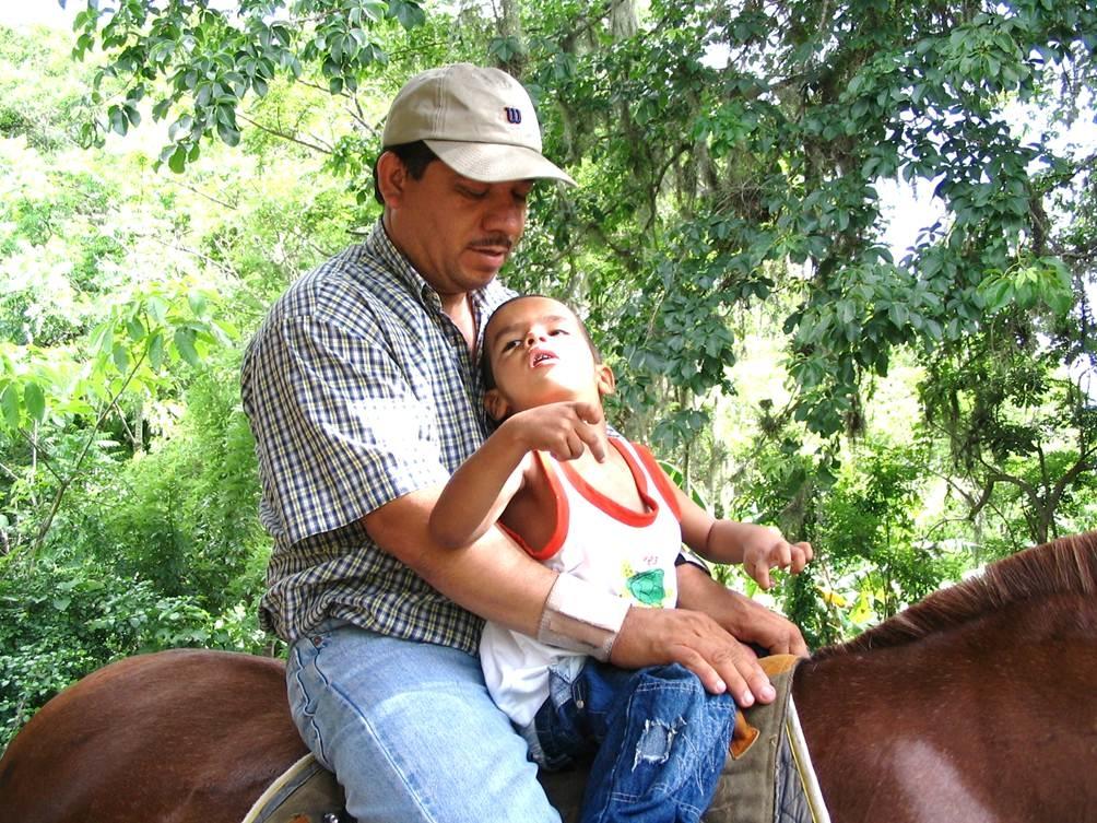 Provide HorseTHERAPY to 50 Nicaraguan Children