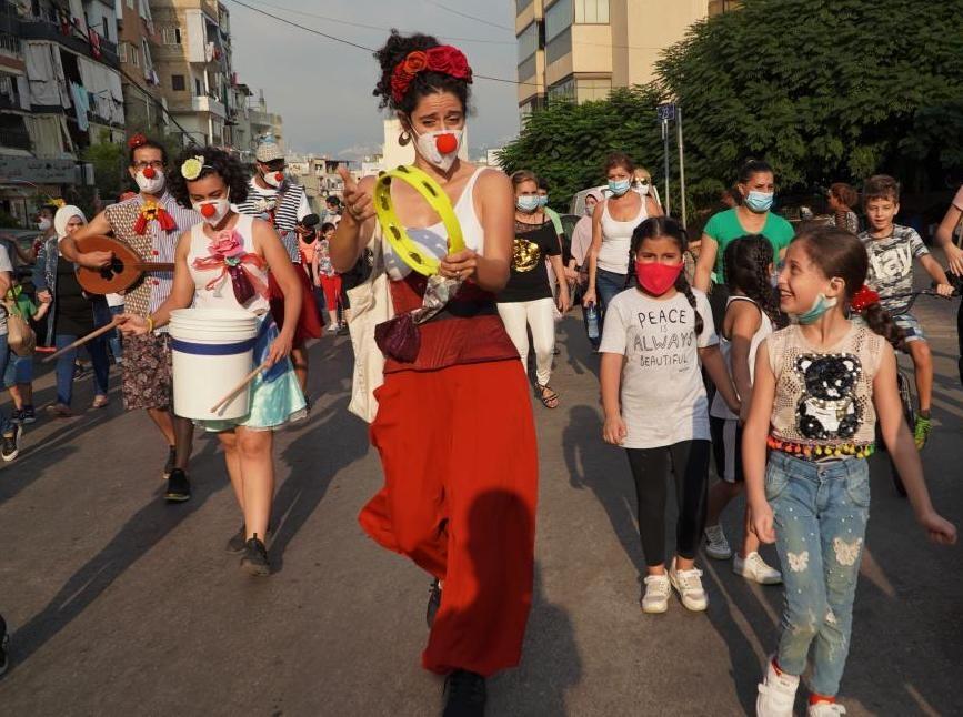 Relief through art and laughter in Lebanon